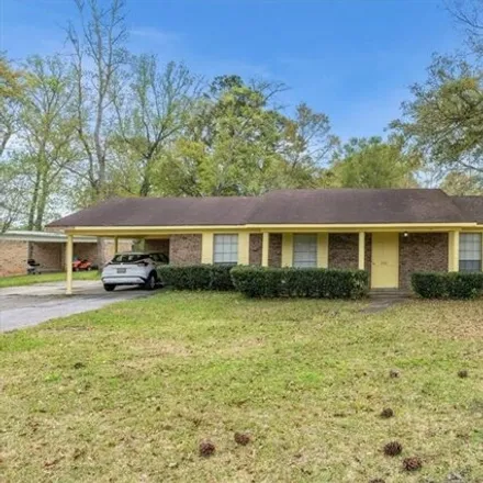 Buy this 3 bed house on 2707 Nottingham Drive West in Sherwood, Mobile