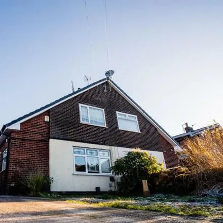 Buy this 3 bed duplex on Paddock Lane in Failsworth, M35 0NY
