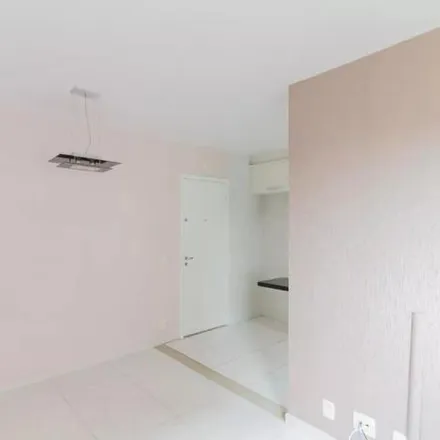 Buy this 2 bed apartment on Avenida Brigadeiro Faria Lima 1421 in Cocaia, Guarulhos - SP