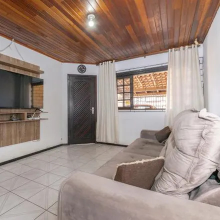 Buy this 2 bed house on Rua Professora Marieta de Souza e Silva in Parque da Fonte, São José dos Pinhais - PR