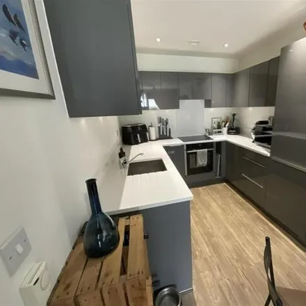 Image 3 - Connersville Way, London, CR0 4FB, United Kingdom - Apartment for sale