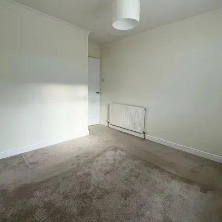 Image 8 - Himbleton Close, Redditch, B98 7LT, United Kingdom - Apartment for rent