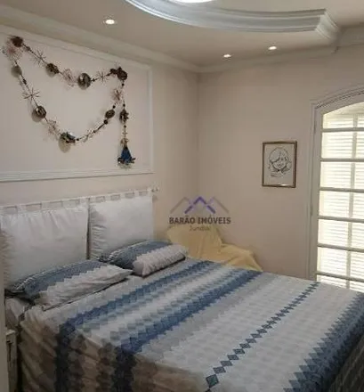 Buy this 3 bed house on Rua Helena Maciel Silva in Cecap, Jundiaí - SP