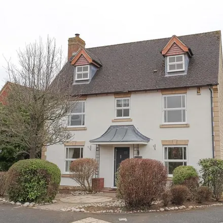 Rent this 4 bed house on Reedmace Road in Bicester, OX26 3WN