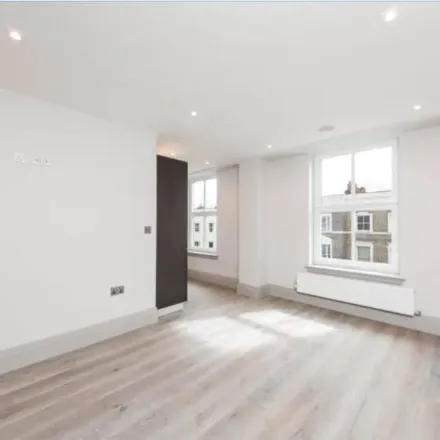 Rent this 1 bed apartment on The Redback in 490, 492 Fulham Road