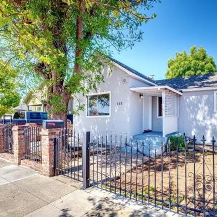 Image 4 - 111 Bellevue Avenue, San Jose, CA 95110, USA - House for sale