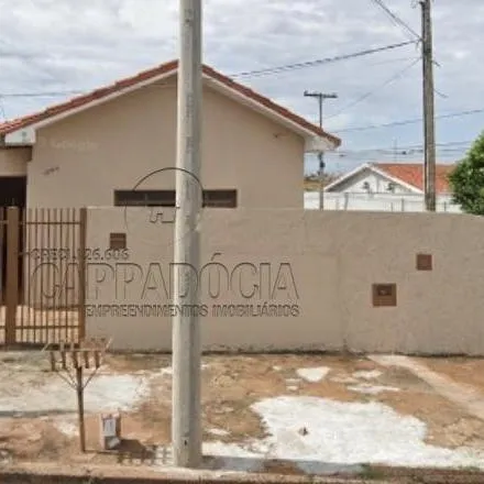Rent this 3 bed house on Escola Municipal Professor Sílvio de Melo in Avenida Monte Aprazível 3485, Eldorado