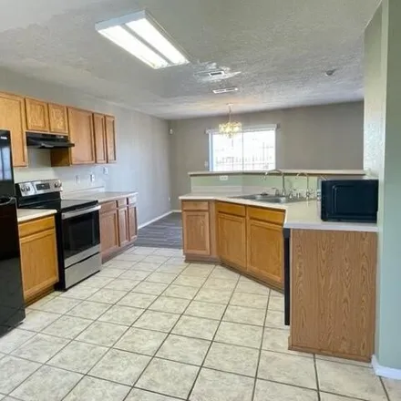 Image 9 - 6324 Bisbee Place Northwest, Albuquerque, NM 87114, USA - House for sale