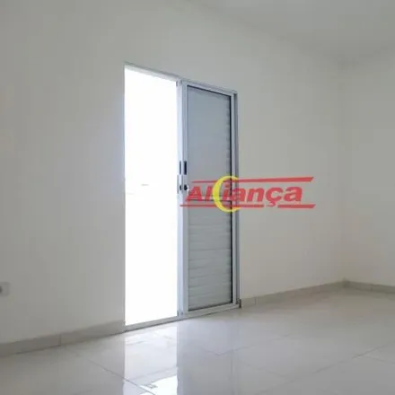 Rent this 1 bed apartment on Rua Padre Geraldo Mauzeroll in Taboão, Guarulhos - SP