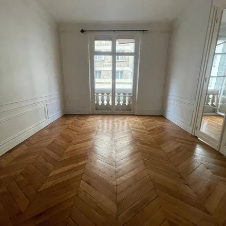 Image 9 - 7 Rue Pérignon, 75015 Paris, France - Apartment for rent