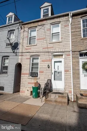 Image 3 - 47 Reiker Avenue, Lancaster, PA 17603, USA - House for sale