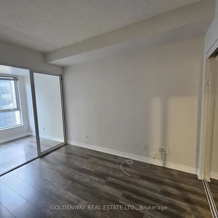 Image 9 - 55 Bloor Street East, Old Toronto, ON M4W 1A9, Canada - Apartment for rent