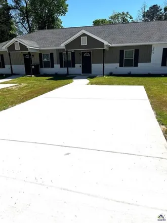 Rent this 2 bed house on 299 Doyle Street in Warner Robins, GA 31088