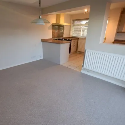 Image 7 - Stuart Close, Stone, ST15 0LA, United Kingdom - Duplex for rent