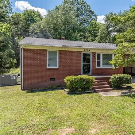 Buy this 2 bed house on 2729 Springbrook Circle in South Gastonia, NC 28052