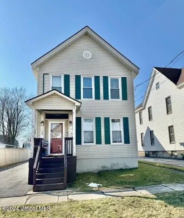 Buy this 4 bed house on 108 Prospect Street in City of Johnstown, NY 12095