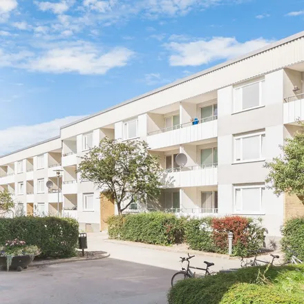 Image 2 - Majeldsvägen 4, 174 53 Sundbybergs kommun, Sweden - Apartment for rent