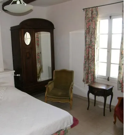 Rent this 1 bed house on 84410 Crillon-le-Brave