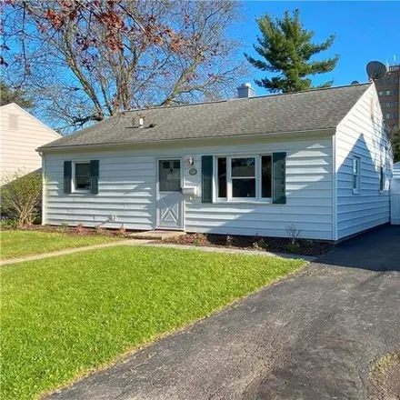 Buy this 3 bed house on 35 Cimarron Drive in City of Rochester, NY 14620