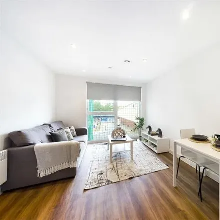 Image 1 - X1 The Gateway, Elmira Way, Salford, M5 3NW, United Kingdom - Apartment for sale