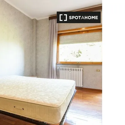 Rent this 5 bed room on La Tre in Via Alessandro Severo, 00145 Rome RM