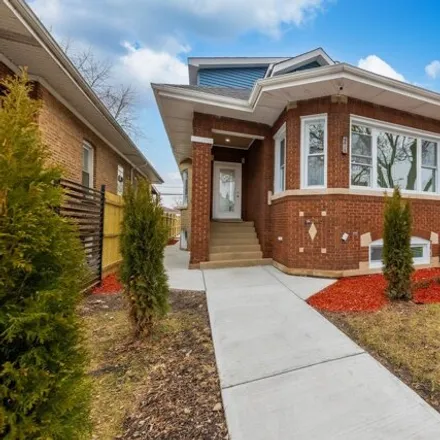 Buy this 3 bed house on 9320 South Throop Street in Chicago, IL 60643