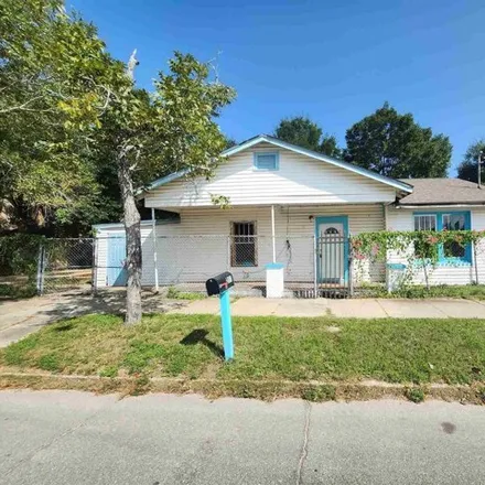 Buy this 3 bed house on 214 North G Street in Pensacola, FL 32502