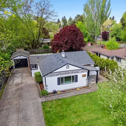 Buy this 3 bed house on 155 Southwest 131st Avenue in Beaverton, OR 97005