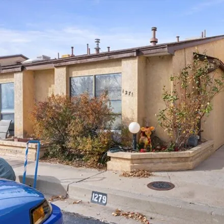 Buy this 2 bed house on 3949 Villa Drive Southeast in Rio Rancho, Rio Rancho
