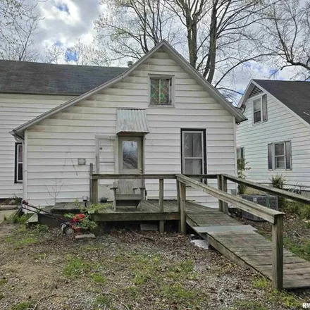 Image 3 - 616 South 20th Street, Murphysboro, IL 62966, USA - House for sale