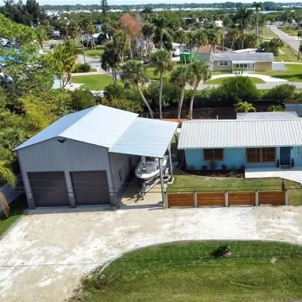 Buy this 3 bed house on 115 Myakka Dr in Venice, Florida