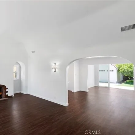 Image 4 - 1943 North Berendo Street, Los Angeles, CA 90027, USA - House for rent