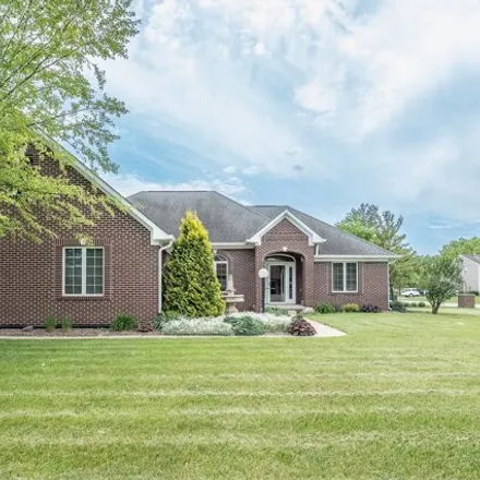 Buy this 3 bed house on 1995 Hunters Trail in Brownsburg, IN 46112