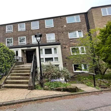 Rent this 2 bed apartment on Windsor House in Redcliffe Gardens, Nottingham