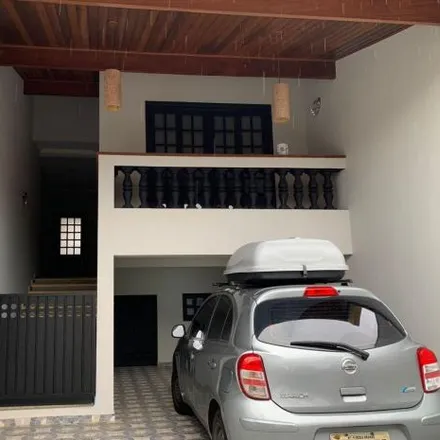 Buy this 4 bed house on Rua Vicência Urbano da Silva in Jardim Uirá, São José dos Campos - SP
