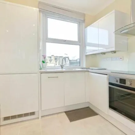 Image 3 - 457 North End Road, London, SW6 1BH, United Kingdom - Apartment for rent