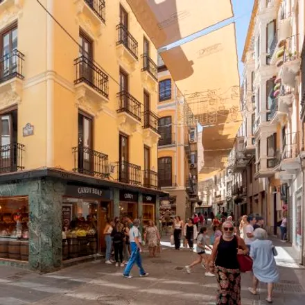 Image 2 - Calle Caldereros, 18001 Granada, Spain - Apartment for rent