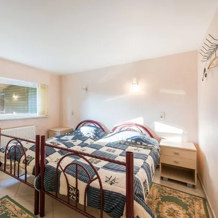 Rent this 3 bed house on Koksijde in Veurne, Belgium