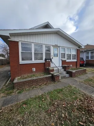 Buy this 2 bed house on 2077 Stringtown Road in Evansville, IN 47711