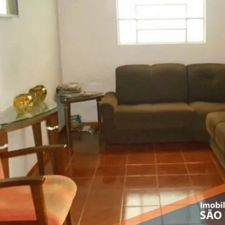 Buy this 4 bed house on Rua João Primo in Pará de Minas - MG, 35661-181