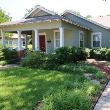 Rent this 1 bed house on 174 West 7th Street in Lancaster, TX 75146