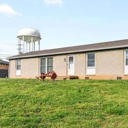 Buy this 4 bed house on 2202 Pendleton Drive in Green Acres, Clarksville