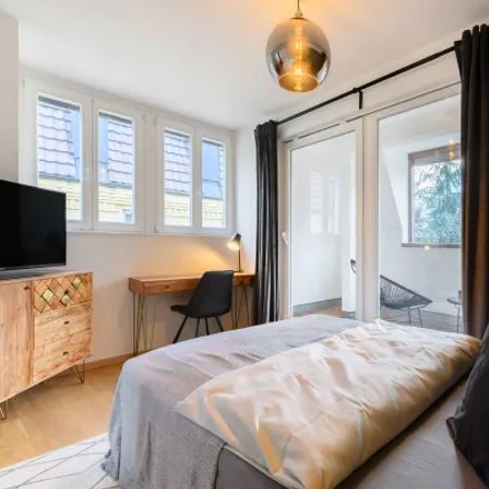 Rent this 4 bed room on Reinsburgstraße 167 in 70197 Stuttgart, Germany