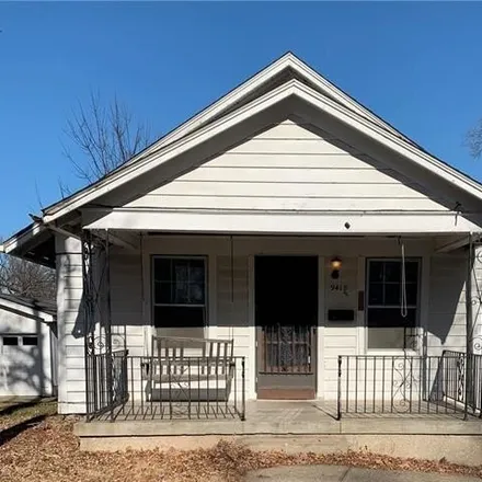 Buy this 2 bed house on 9504 East 16th Street in Independence, MO 64052