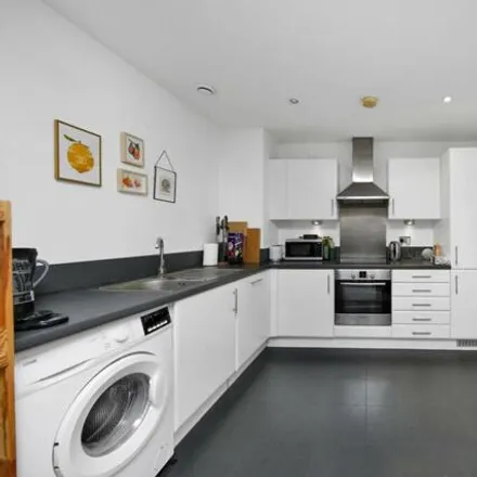 Image 3 - 1 Meath Crescent, London, E2 0QG, United Kingdom - Apartment for sale