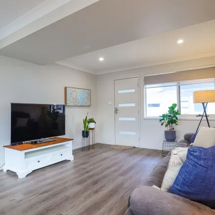 Rent this 2 bed townhouse on Helen Street in Mount Hutton NSW 2290, Australia