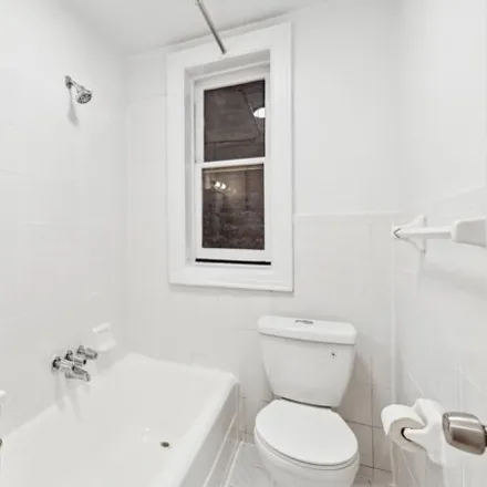 Image 6 - 294 Clinton Street, New York, NY 11201, USA - Townhouse for rent