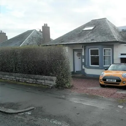 Rent this 3 bed house on Western General Hospital (Edinburgh) in Carrington Crescent, City of Edinburgh