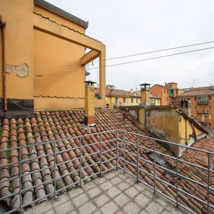 Image 4 - Via del Borgo di San Pietro, 61, 40126 Bologna BO, Italy - Room for rent
