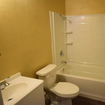 Image 4 - 1616 Sycamore Place, Corpus Christi, TX 78416, USA - House for rent